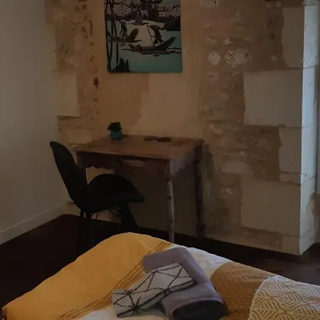 La Miramboise, Et Table D Hotes Bed & Breakfast *