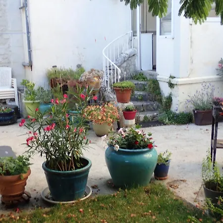 La Miramboise, Et Table D Hotes Panzió