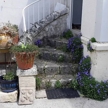 La Miramboise, Et Table D Hotes Panzió