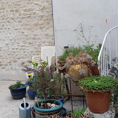 La Miramboise, Et Table D Hotes 3*