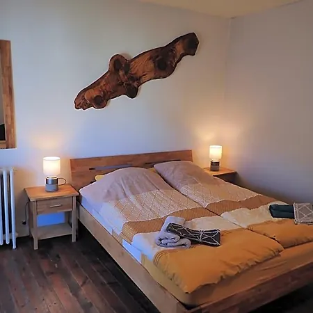Bed & Breakfast La Miramboise, Et Table D Hotes Mirambeau (Charente-Maritime)