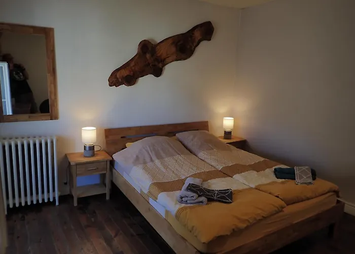 Bed and breakfast La Miramboise, Et Table D Hotes 3*