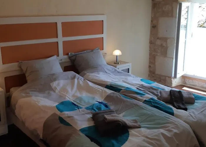 La Miramboise, Et Table D Hotes 3*