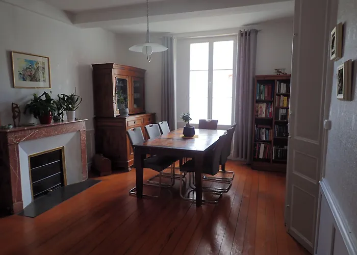 La Miramboise, Et Table D Hotes 3* Mirambeau (Charente-Maritime)