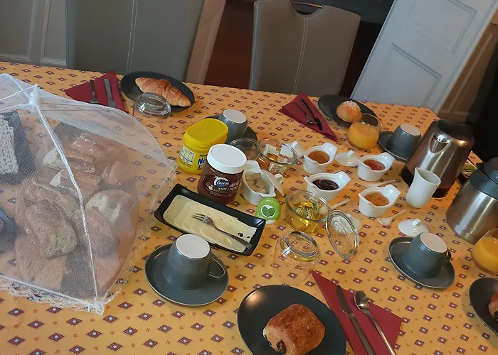 Bed and breakfast La Miramboise, Et Table D Hotes