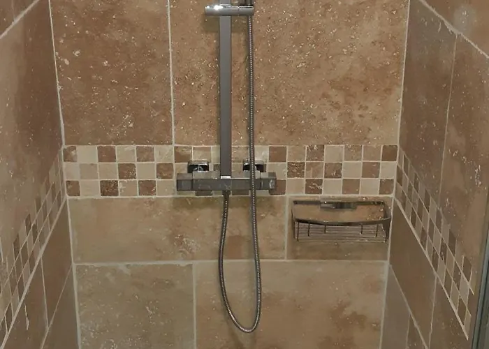 Bed and breakfast La Miramboise, Et Table D Hotes